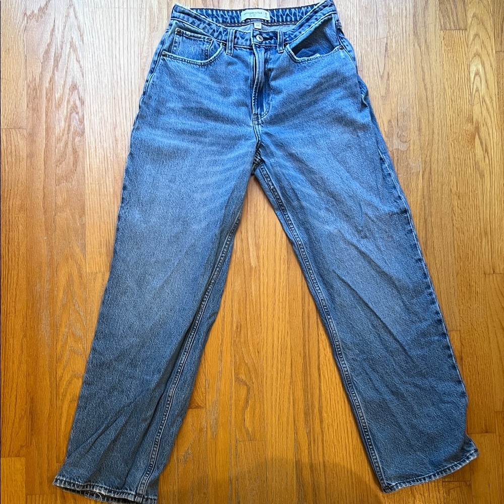 Abercrombie & Fitch Curve Love The Loose High Rise Jeans